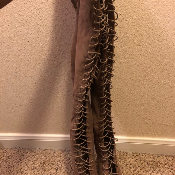 4in tan lace thigh high boots - Picture 4 of 5